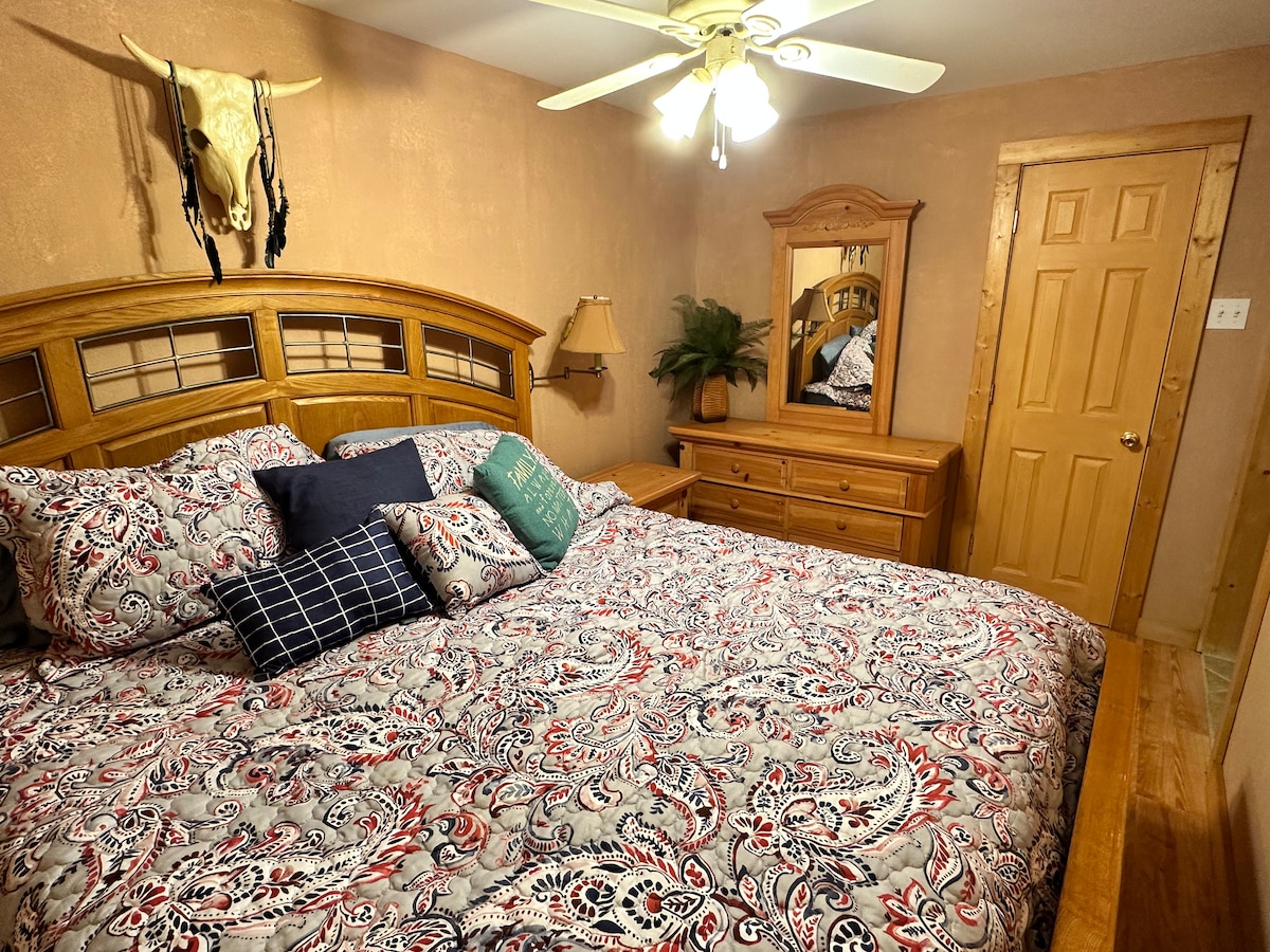 חדר שינה קווין