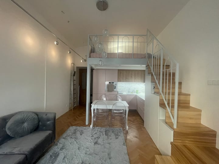 Eco-friendly Gem In The Heart Of Letna - Prague