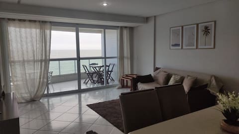 Successful Airbnb property: Beachfront apartment - panoramic view of P do Morro in Vitória