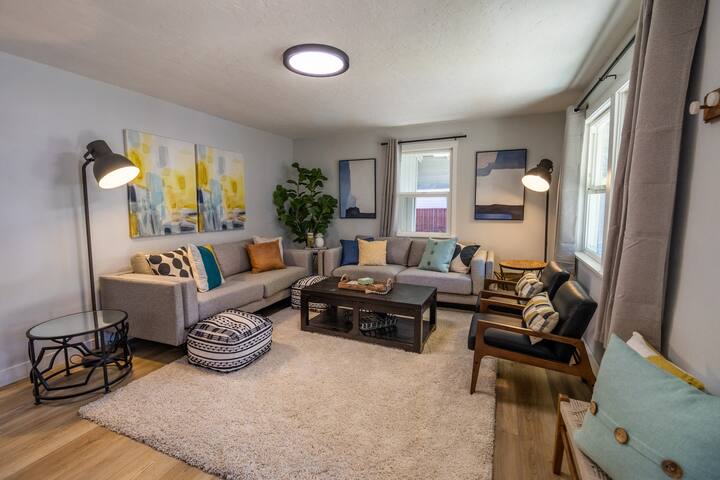 Family & pet friendly, 5BR, sleeps 12