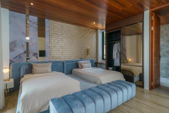 Bedroom 8