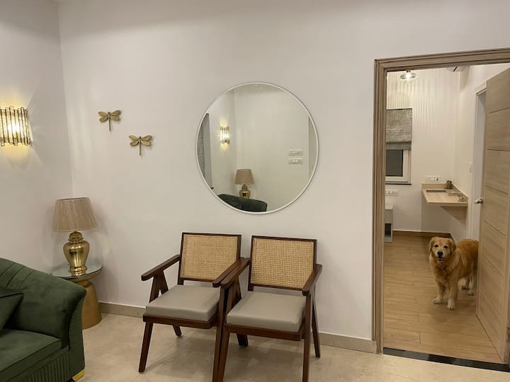 Studio West • Entire Rental Unit • Free Parking - Dehradun