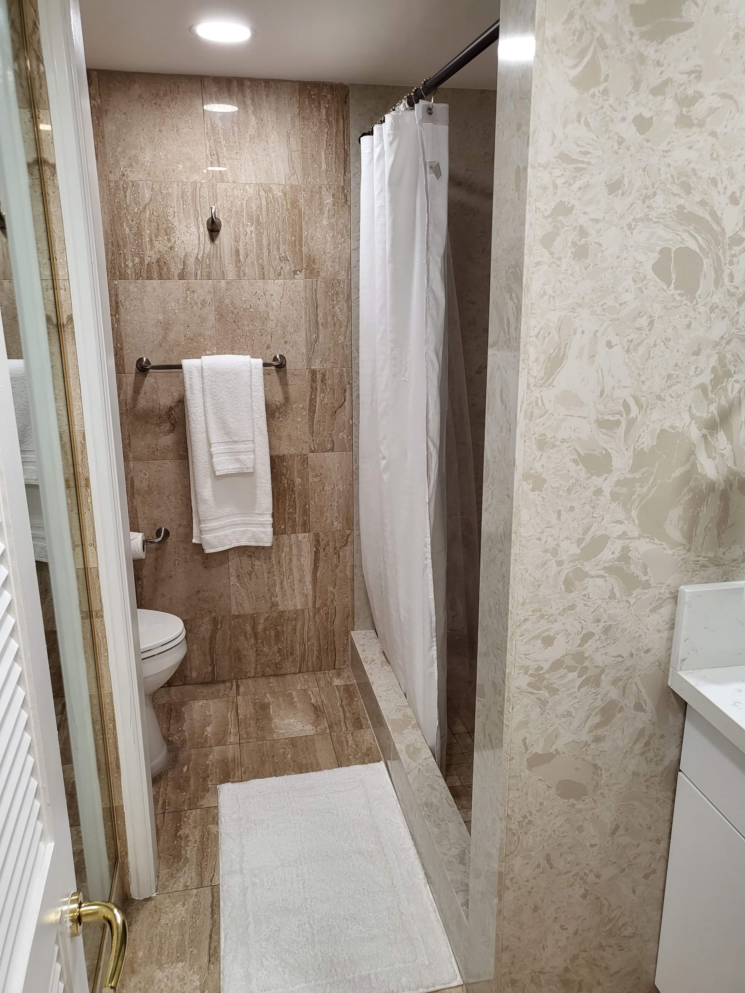 21F- Studio • NO Resort Fees • 2 Queen Beds - Image 8
