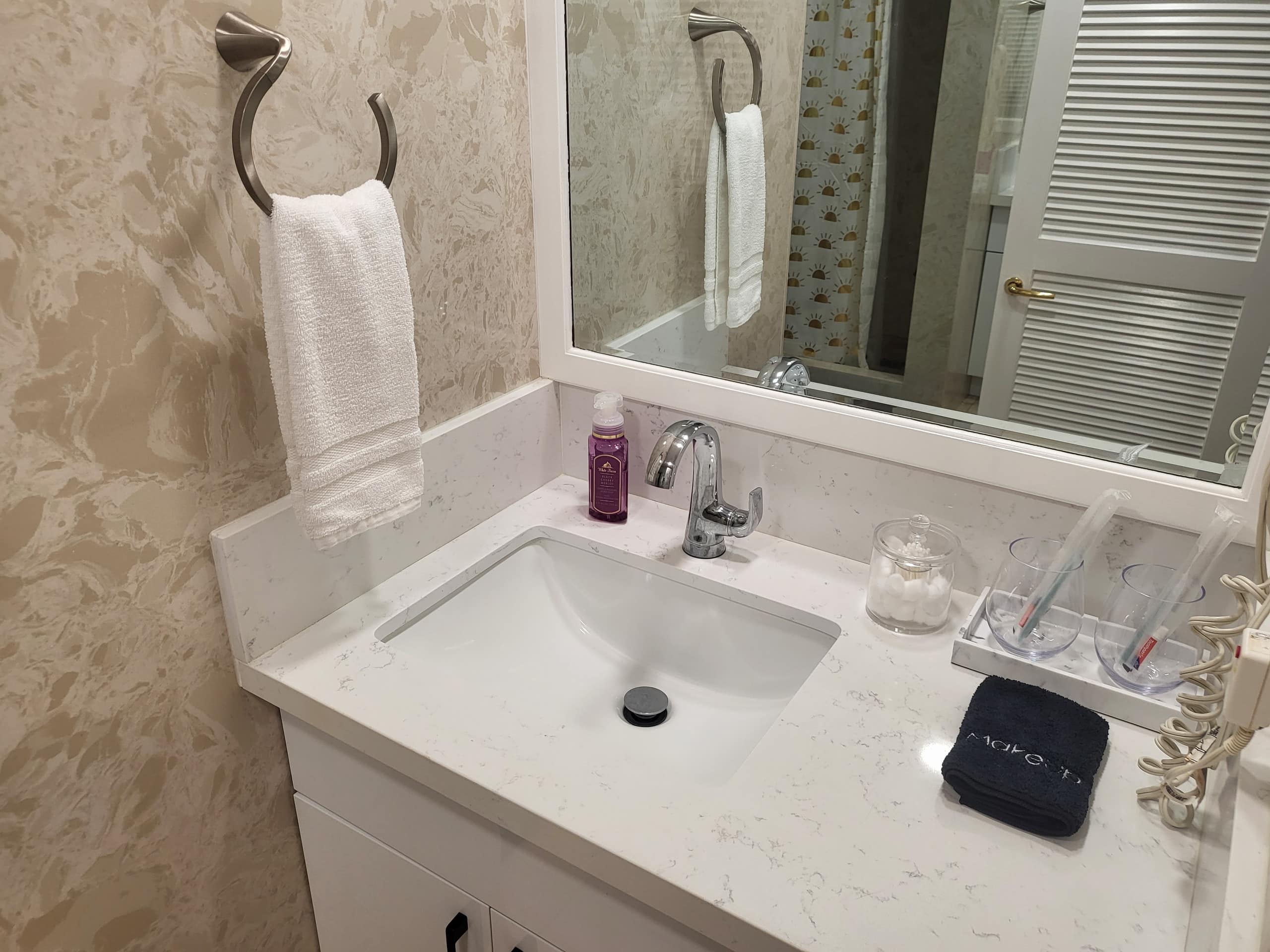 21F- Studio • NO Resort Fees • 2 Queen Beds - Image 7
