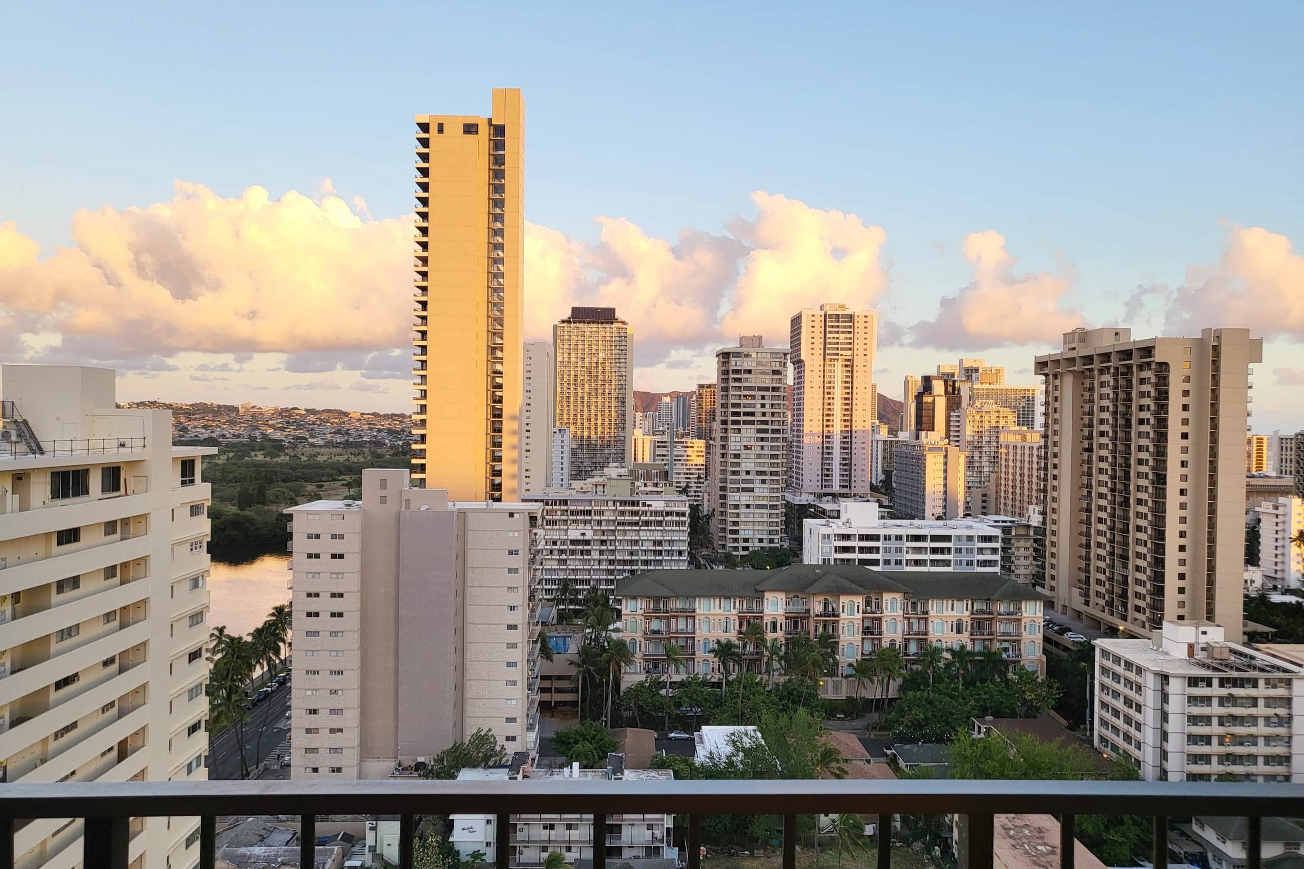 21F- Studio • NO Resort Fees • 2 Queen Beds - Image 11