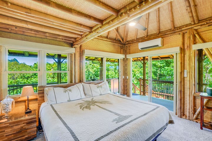 The Iconic Bamboo House+AC gallery image 3