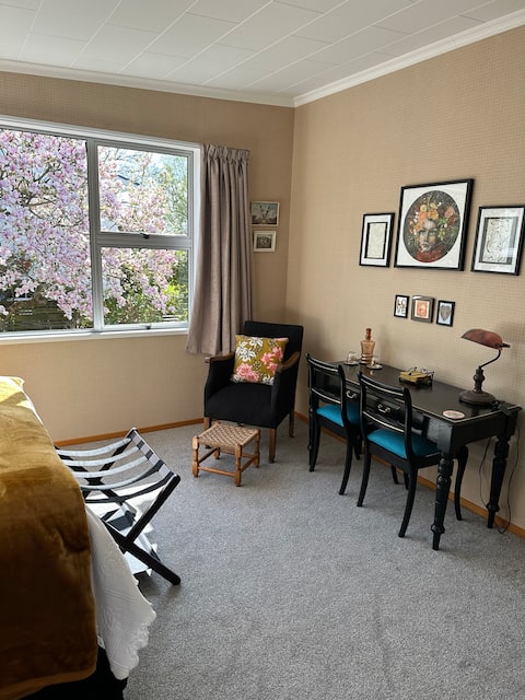 The Studio at No 9.