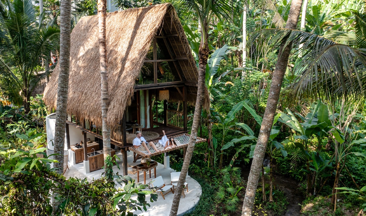 The Bambu Hut Spa - More reasons to LOVE Bingin! Come visit our spa on the  next corner after Cashew Tree!