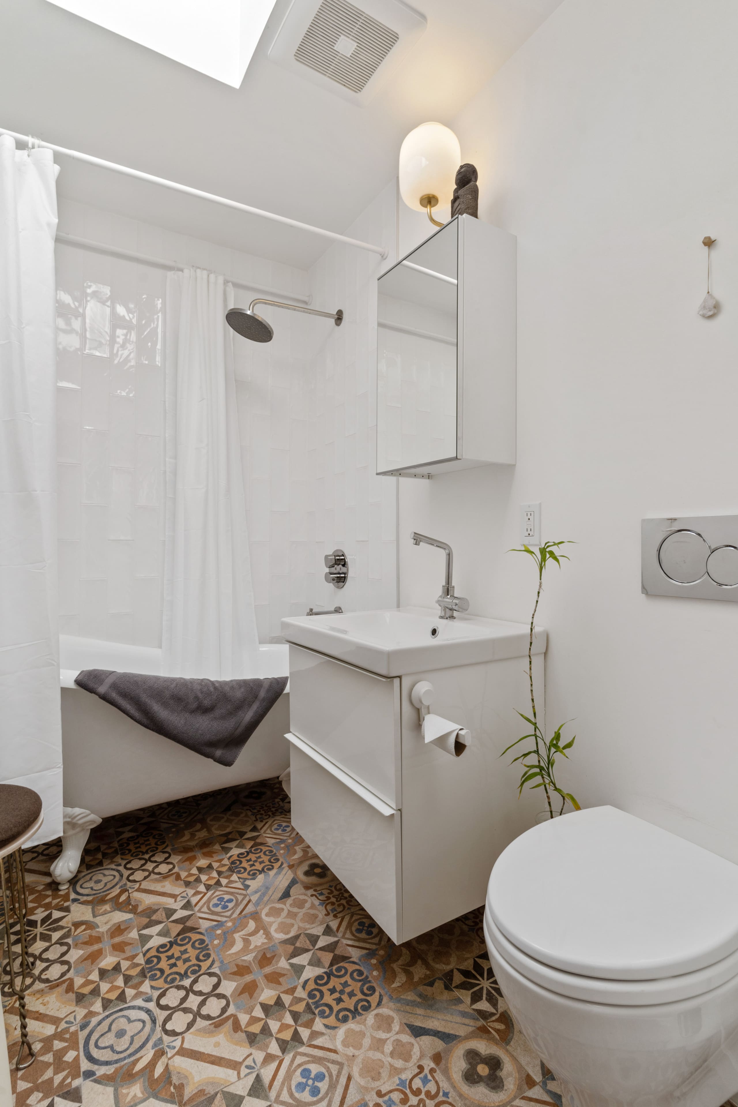 Home in San Francisco · ★4.59 · 2 bedrooms · 2 beds · 1 bath - Image 31