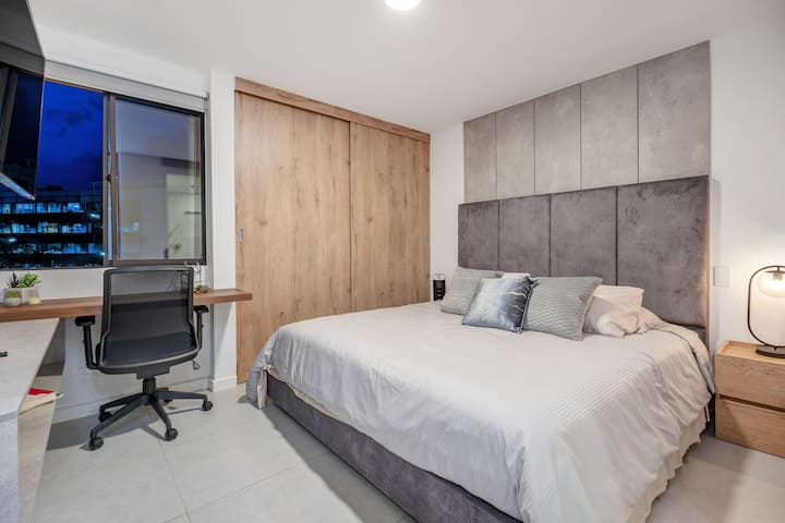 Აღმოაჩინეთ თქვენი მშვიდობიანი დასვენება მეორე საძინებელში, მშვიდი დასვენება ქალაქის ხმაურისგან.