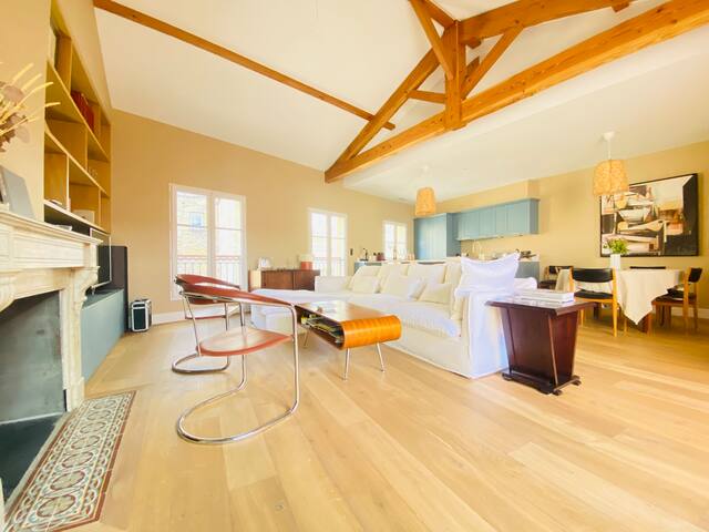 Maison-Bordeaux-terrasse-garage-climatisation gallery image 3