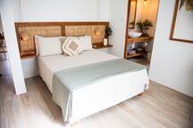 Rustico Nomada, chic sun-filled 1bd