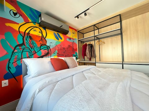 Top Airbnb: Studio GO POA on October 24 in Porto Alegre em Auxiliadora