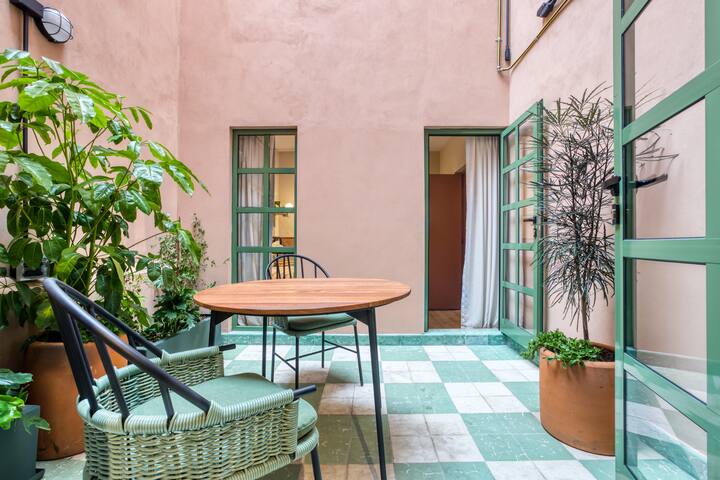 Casa Oliva | Deluxe Two Bedroom with Terrace gallery image 5