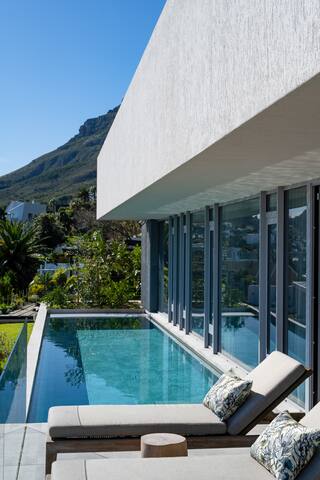 An African Story 2 Bedroom