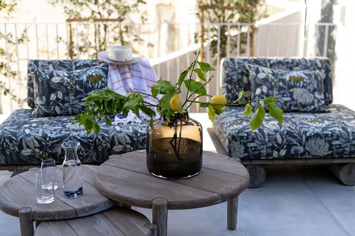 An African Story Penthouse gallery image 3