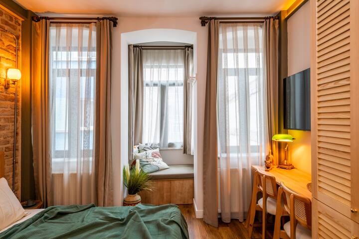 Rum_Otto_Taksim History&Luxury for Large Group gallery image 5