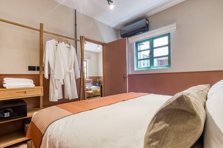 Casa Oliva | Deluxe Two Bedroom/Roma Norte gallery image 5