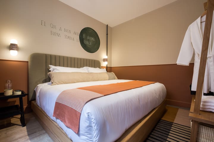 Casa Oliva | Deluxe Two Bedroom/Roma Norte