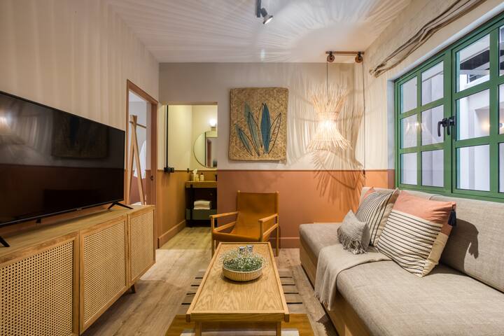 Casa Oliva |Deluxe Two Bedroom with Terrace gallery image 4