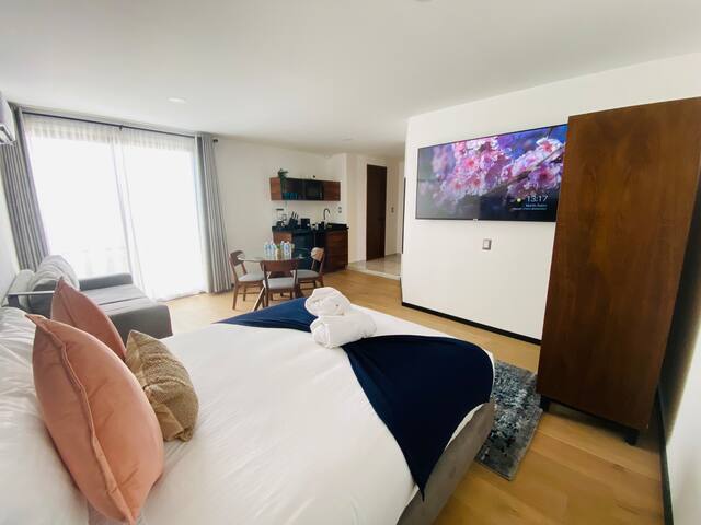 Acapulco gallery image 5