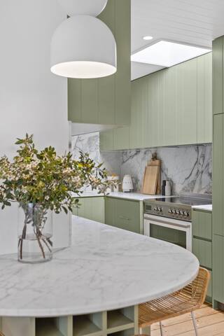 Sorrento Style | Relax by the Spa This Winter gallery image 3