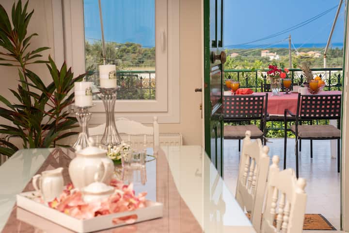Ariadni Marvelous Seaview Apartment Near The Beach - Kefalonia