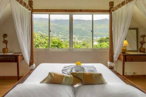 Two floor Spacious apartment with Sea View