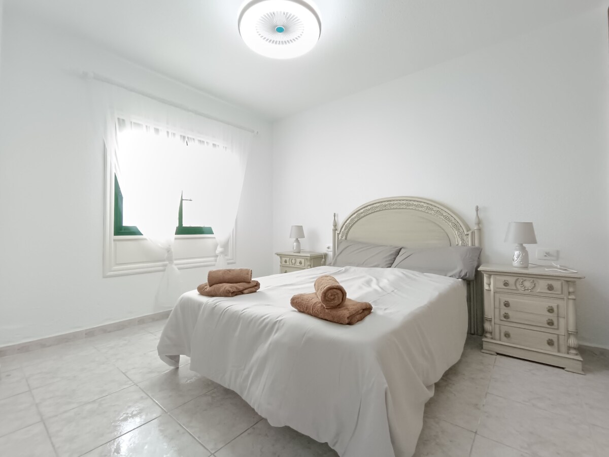 Ambienti i dhomës së gjumit