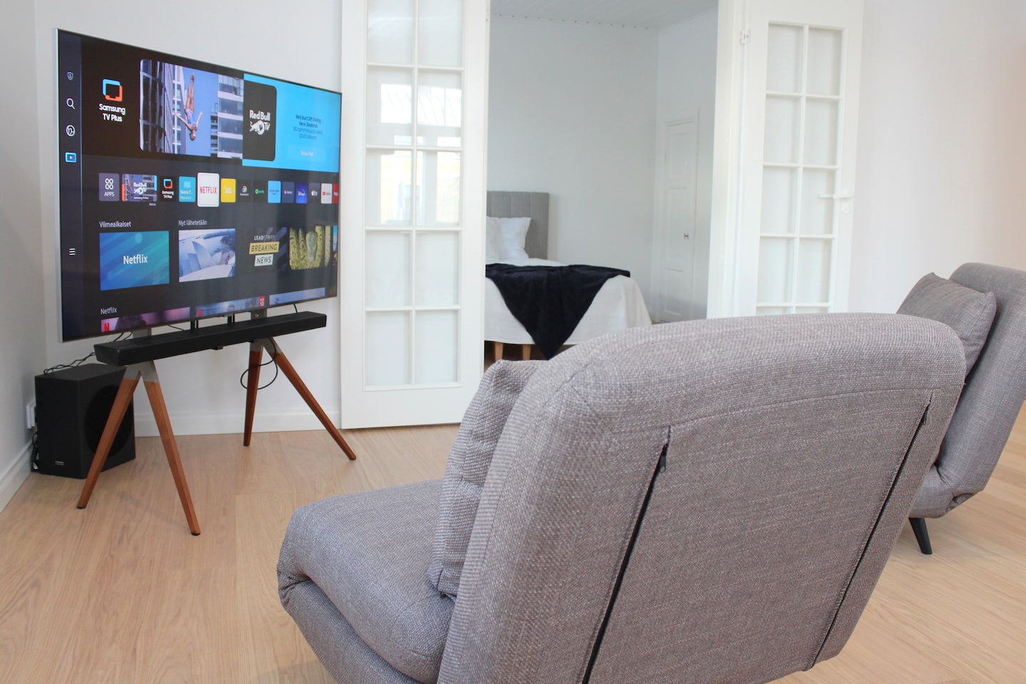 Fully Renovated 2 Storey Apartment With Sauna 3