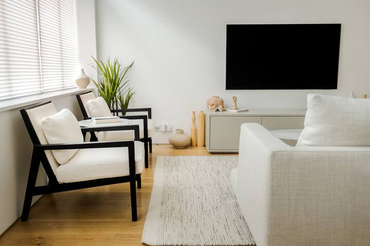 Stunning Townhouse off Bond Street & Oxford Circus gallery image 4