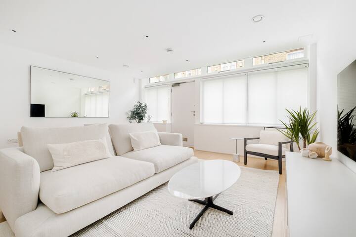 Stunning Townhouse off Bond Street & Oxford Circus gallery image 5