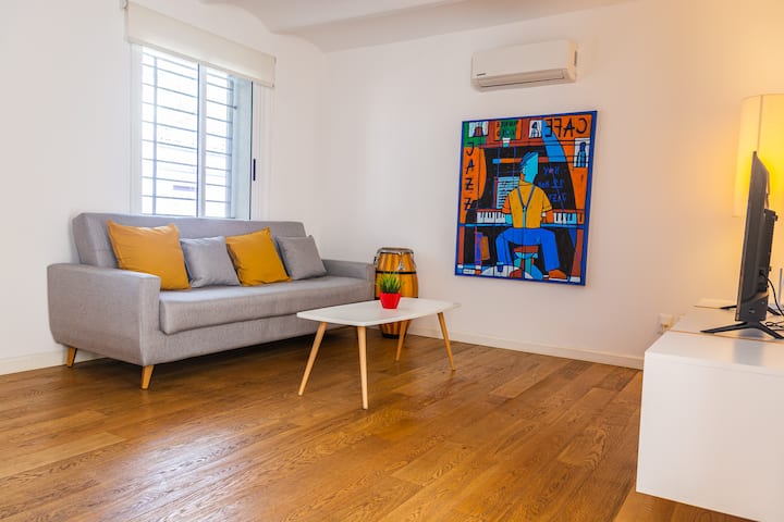 A 700mts De Parqué Rodó - Cómodo Duplex - Montevideo