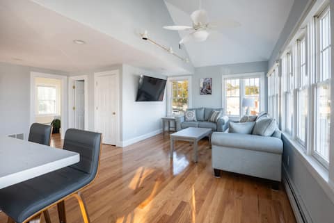 Cozy Apt in Snug Harbor Duxbury