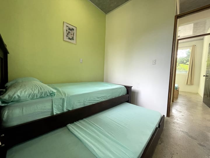 საძინებელი 2