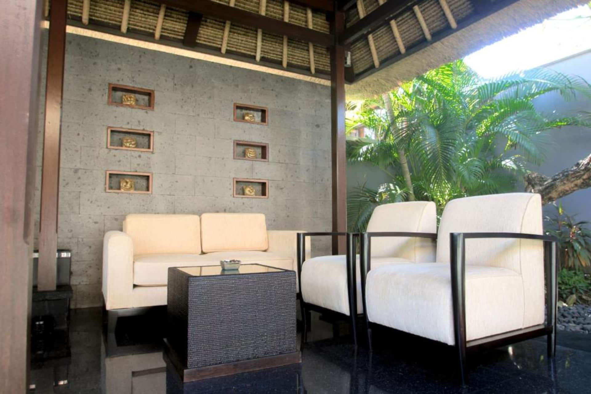 Luxe Poolside Hideaway 1 Bedroom Private Villa in Sanur 3
