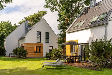 Haus Dünenrose with sauna/fireplace