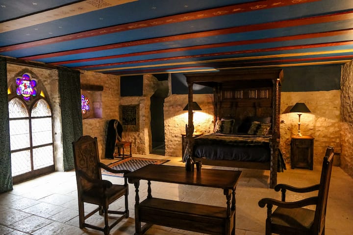 Chambre D'hôte Médievale - Issoudun