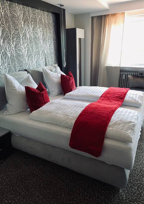 Ahorn Zimmer Rental