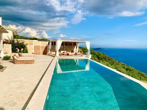 BH845 - B - Villa Parga