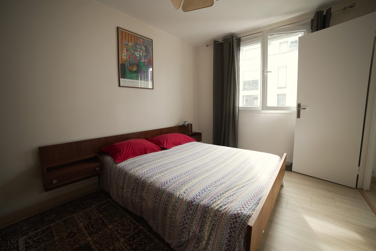 საძინებელი 1