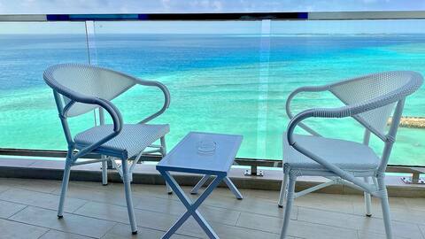 2-Bedrooms with Infinity Pool