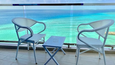 2-Bedrooms with Infinity Pool