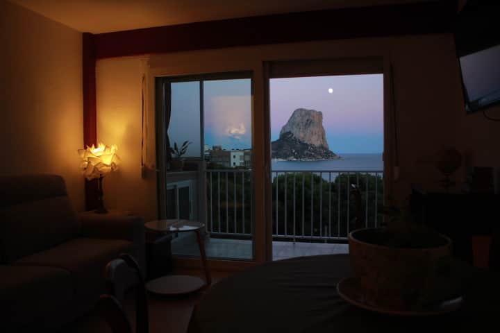 Mirando El Mar - Calp