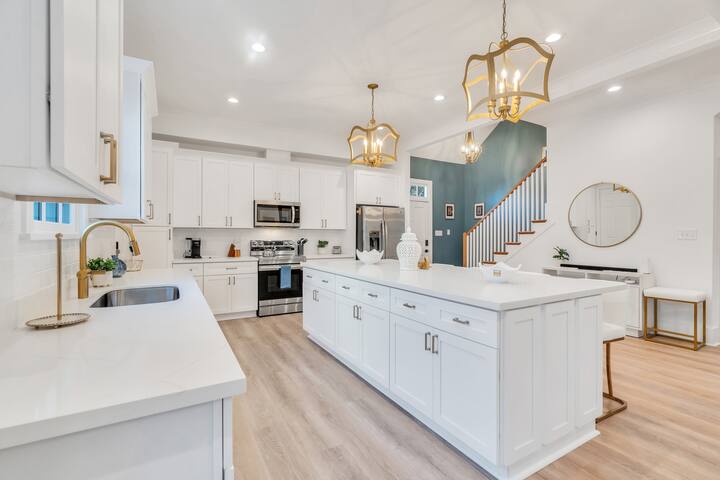 Renovated Creole Cottage in the Marigny Triangle gallery image 5