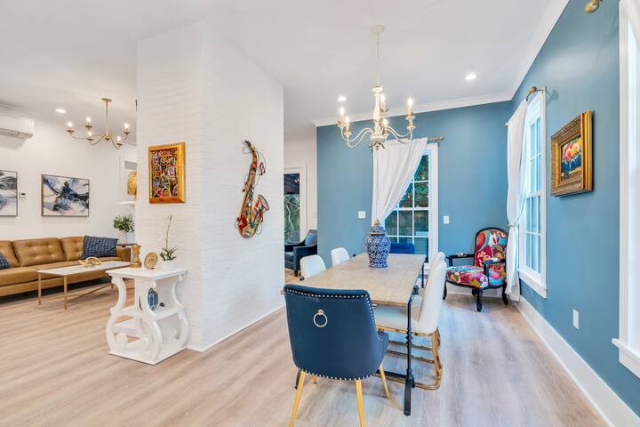 Renovated Creole Cottage in the Marigny Triangle gallery image 4