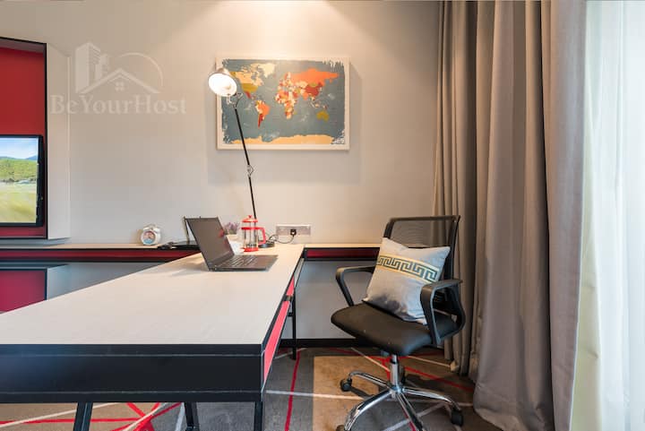 Workspace evidence from [NEW] Cozy Studio Near KLCC 6minLRT WiFi Netflix