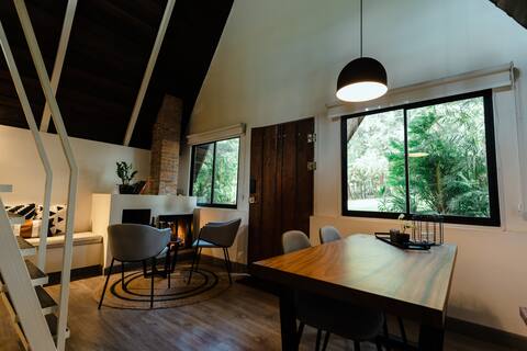Boutique Mountain Cabin #2 - EyB Chalets