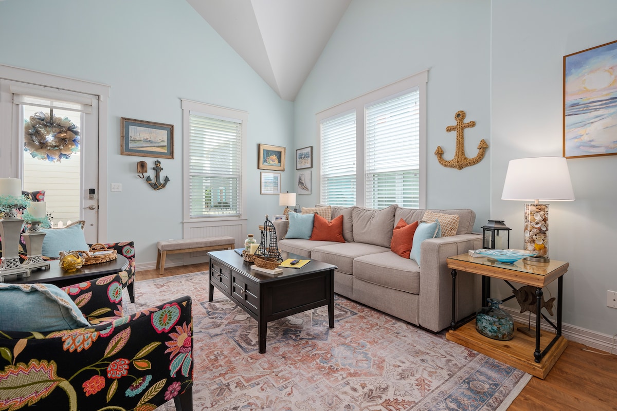Successful Airbnb property: Private Beach+Pier+Pool | Ground Floor EZ Access in Rockport