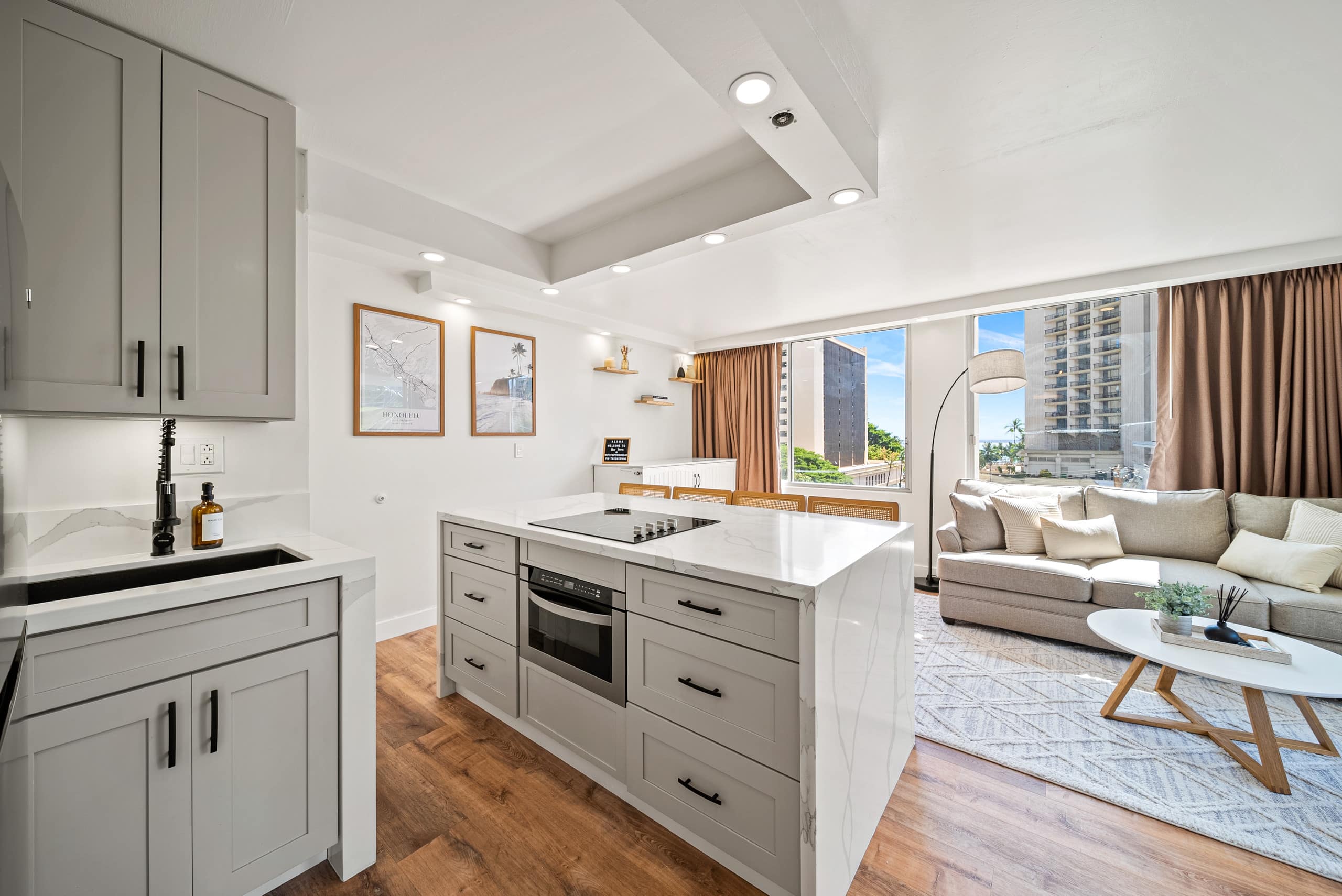 Condo in Honolulu · ★4.86 · Studio · 2 beds · 1 bath - Image 9